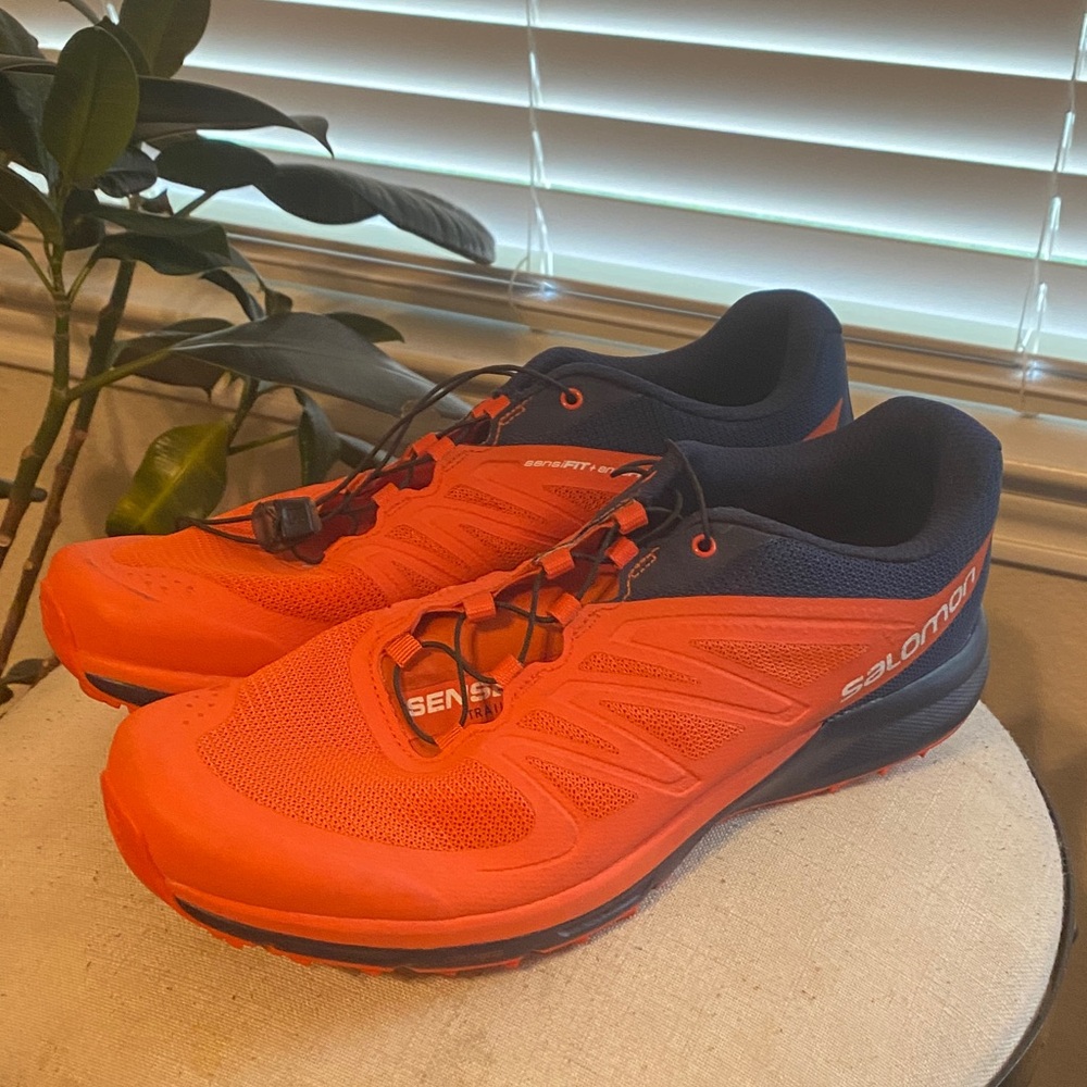 Salomon Men's Vibrant Orange and Navy Athletic Shoes